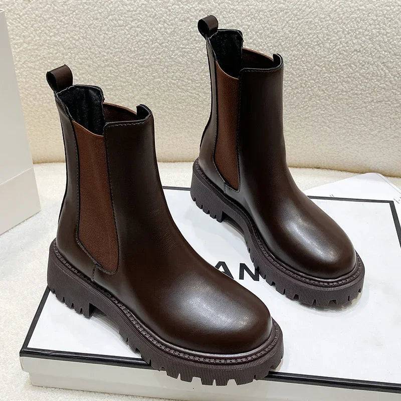 2024 New Thick-soled Women Winter Comfortable Shoes Women Elegant Autumn Fashion Thick-soled Short Boots Outdoor Shoes for Women