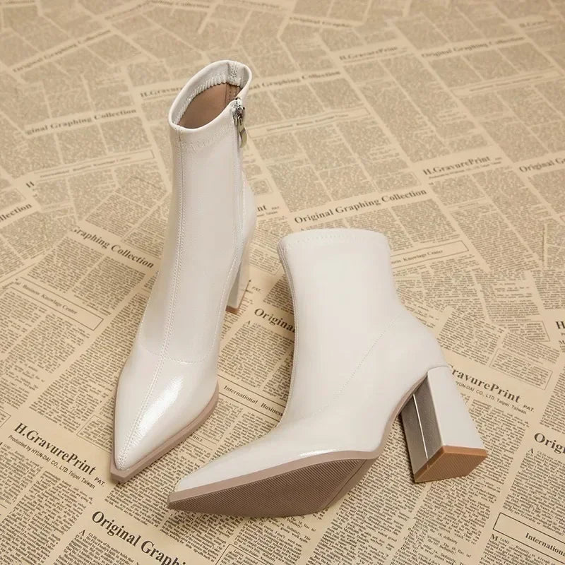 Women's shoes 2025 new pointed toe thick heel small short boots women's autumn and winter high heels French ankle boots