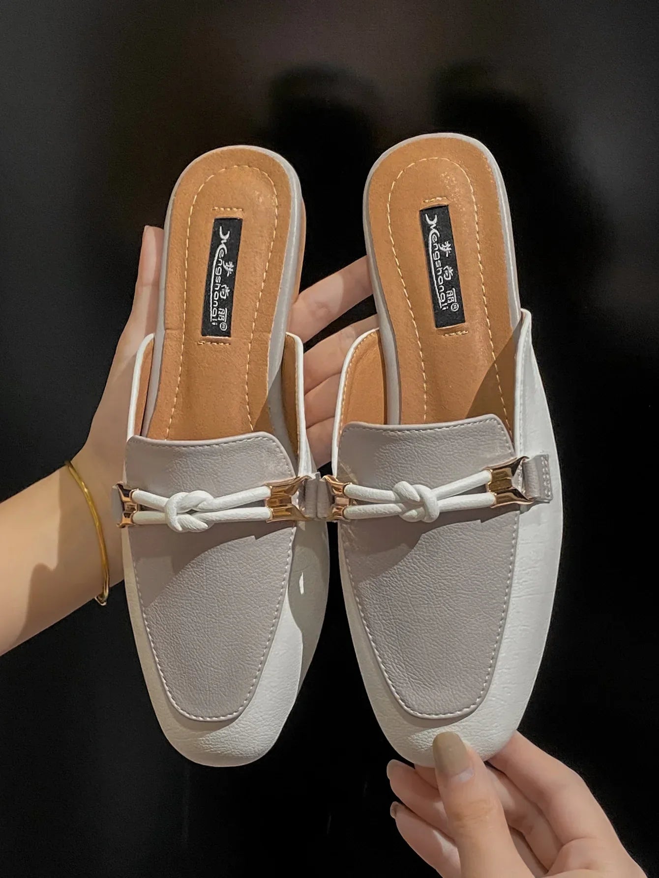 Womens Shoes Fashion Baotou Half Slippers Elegant Women Mules Slippers Comfortable Walking Flat Slippers for Women Zapatos Mujer