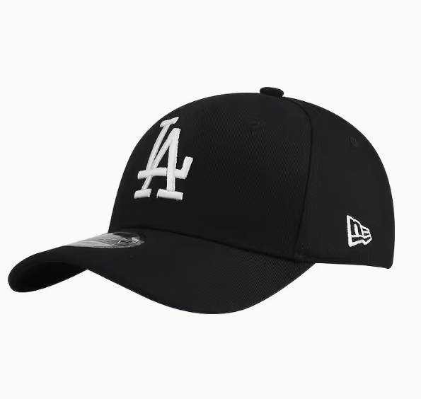 New Era LA Dodgers 9Forty Cap Black – front view with white LA embroidery on black